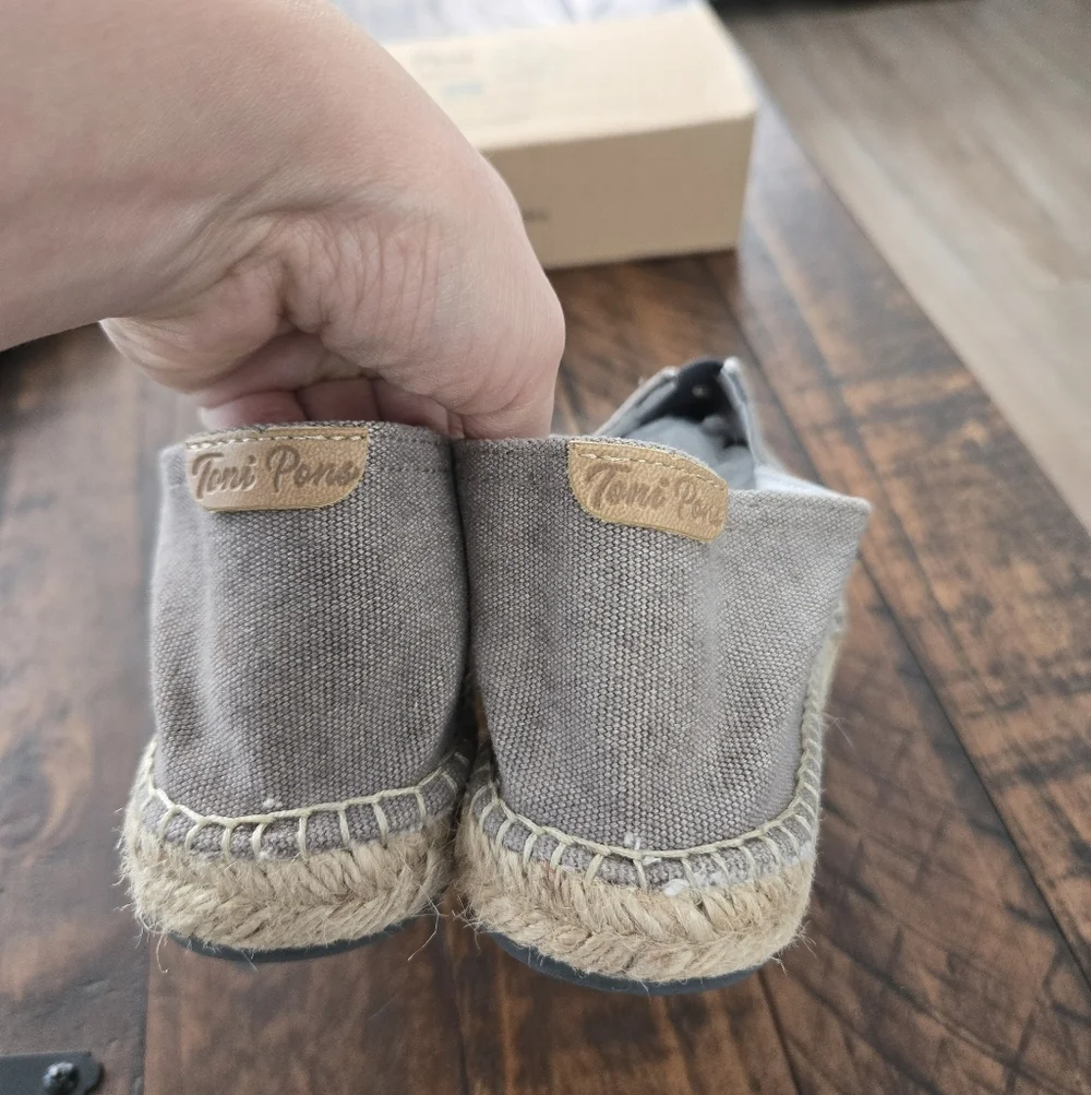 Toni Pons Classic unisex espadrille Blanes ER. Grey. Size EU 39 US 8. New.